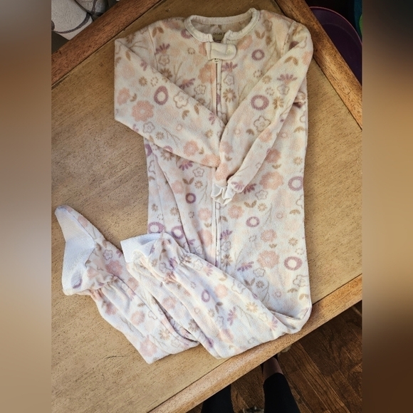 Toddler pj lot - Picture 5 of 16